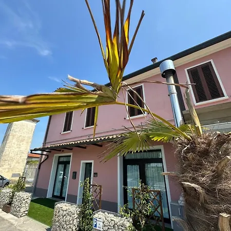 App Da Alfredo Vicino A Maria Cecilia Hospital ,piano Terra لوغو