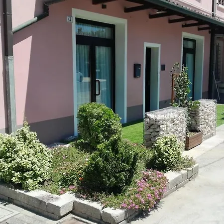 App Da Alfredo Vicino A Maria Cecilia Hospital ,piano Terra بيت للعطل