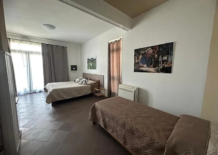 App Da Alfredo Vicino A Maria Cecilia Hospital ,piano Terra *